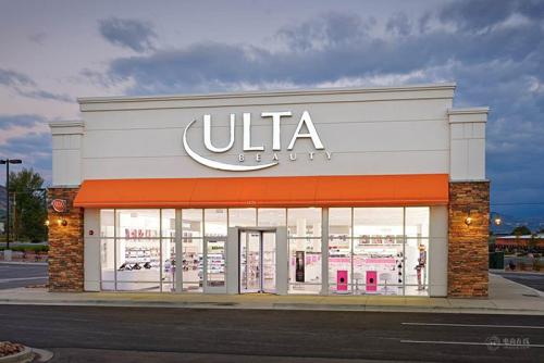Ulta Beauty降低2019年指引股价大跌